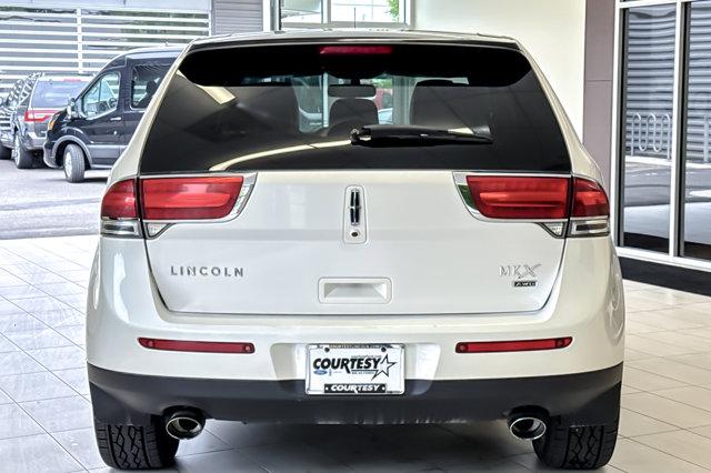 2013 Lincoln MKX Base