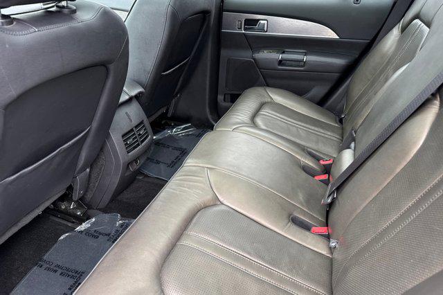 2013 Lincoln MKX Base
