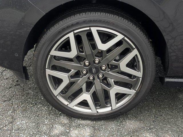 2025 Ford Expedition Platinum MAX