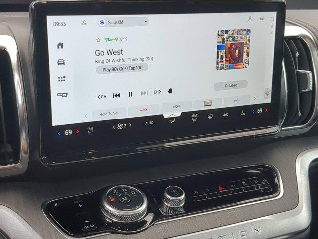 2025 Ford Expedition Platinum MAX