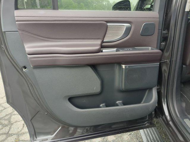 2025 Ford Expedition Platinum MAX