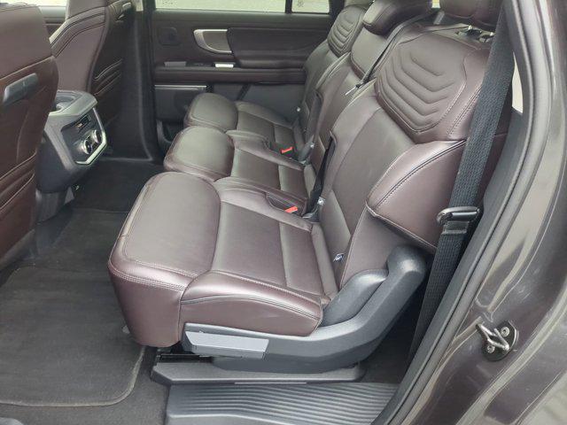 2025 Ford Expedition Platinum MAX