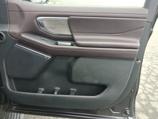 2025 Ford Expedition Platinum MAX