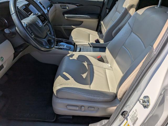 2021 Honda Pilot 2WD Touring 8 Passenger