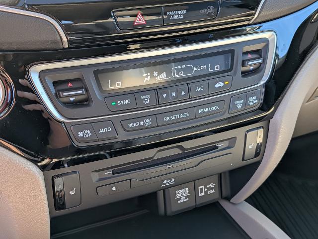 2021 Honda Pilot 2WD Touring 8 Passenger