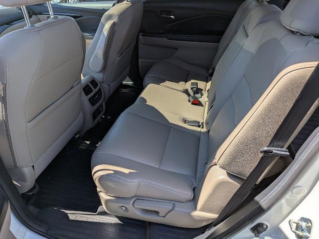 2021 Honda Pilot 2WD Touring 8 Passenger