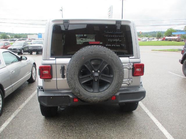 2021 Jeep Wrangler Sahara Altitude 4x4