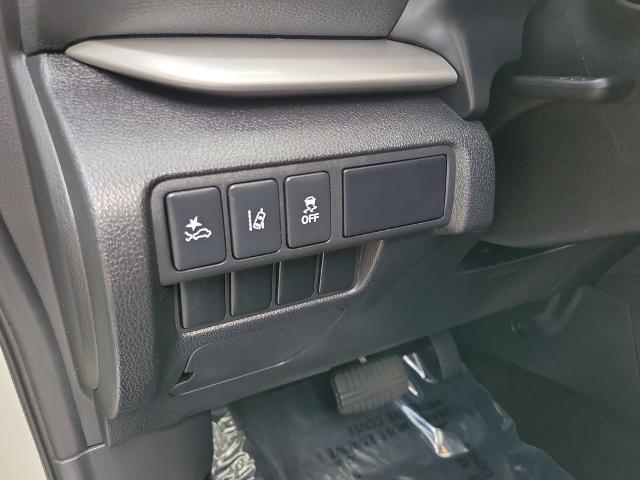 2023 Mitsubishi Eclipse Cross Unknown