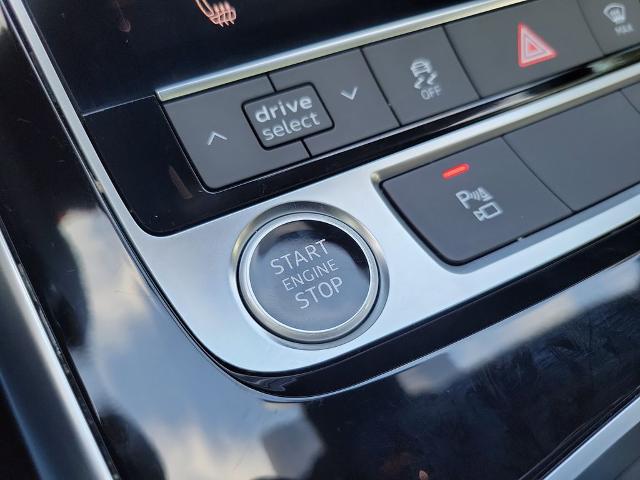 2025 Audi Q7 Premium 45 TFSI quattro Tiptronic