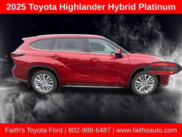 2025 Toyota Highlander Hybrid Platinum