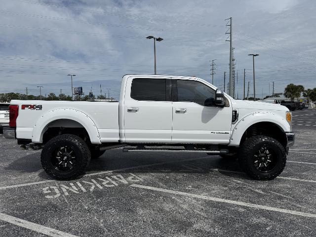 2017 Ford F-250 LARIAT