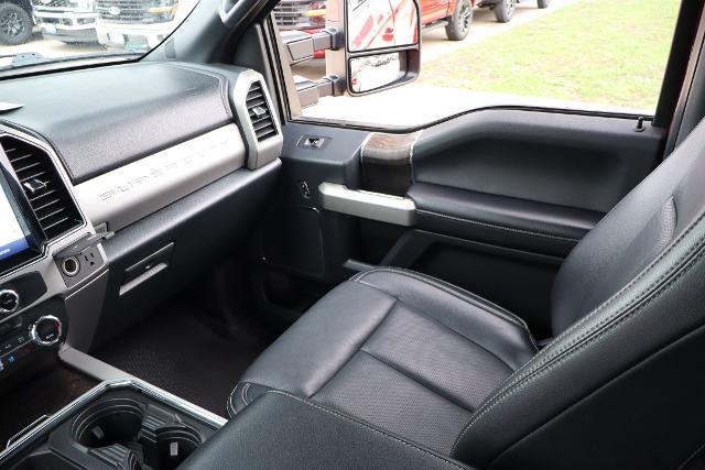 2022 Ford F-350 LARIAT