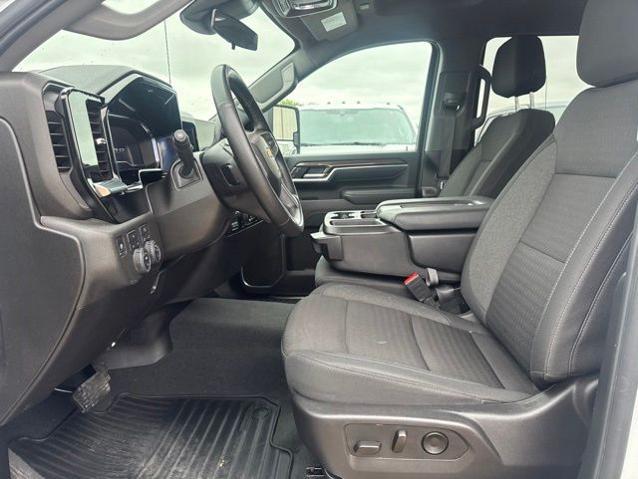 2025 Chevrolet Silverado 2500HD 4WD Crew Cab Long Bed LT