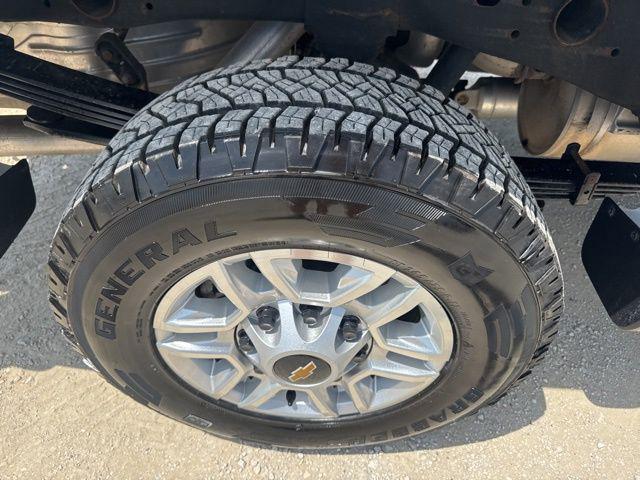 2025 Chevrolet Silverado 2500HD 4WD Crew Cab Long Bed LT