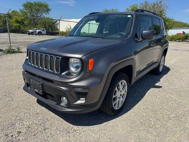 2019 Jeep Renegade Latitude 4x4 for sale in Davenport, IA