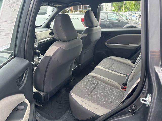 2025 Subaru Forester Base