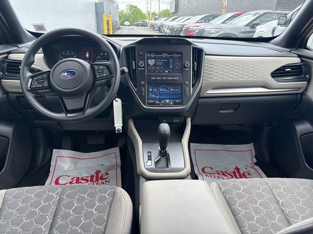 2025 Subaru Forester Base