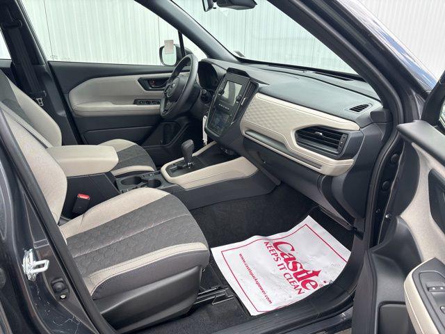 2025 Subaru Forester Base