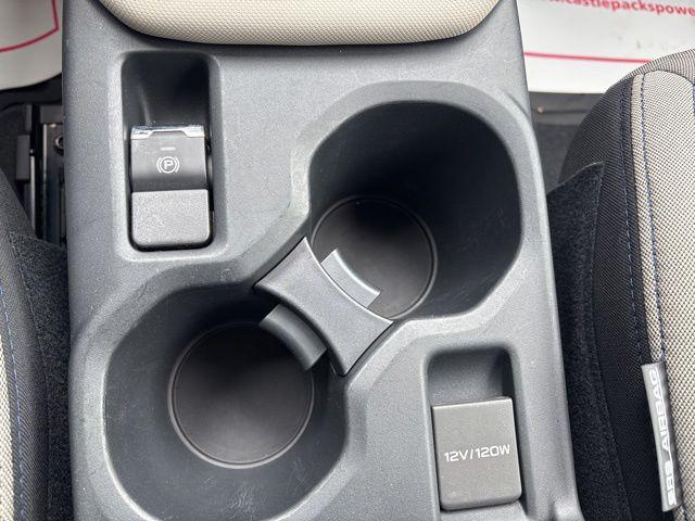 2025 Subaru Forester Base