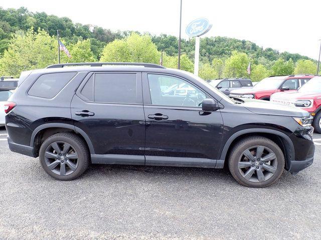 2023 Honda Pilot AWD Sport
