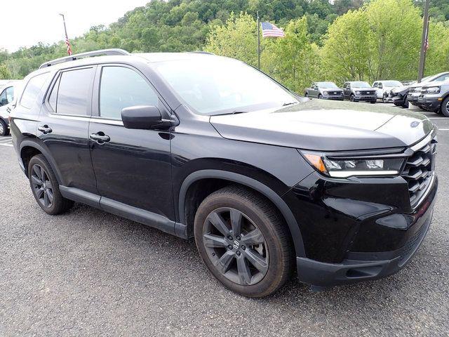 2023 Honda Pilot AWD Sport