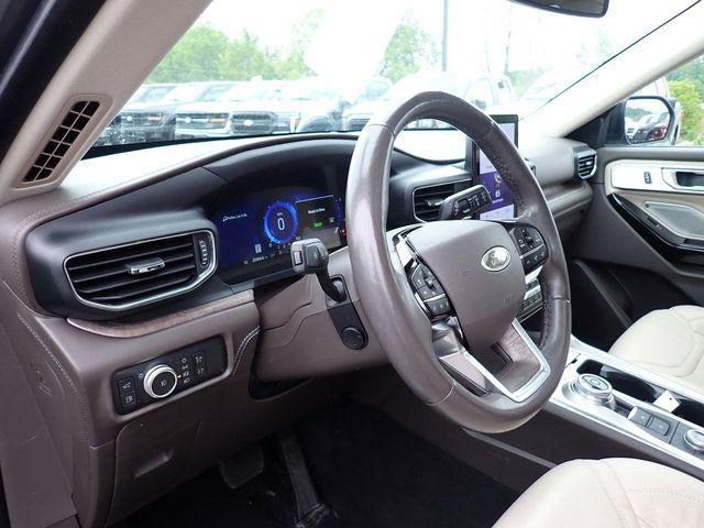 2022 Ford Explorer Platinum