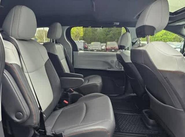 2024 Toyota Sienna XSE
