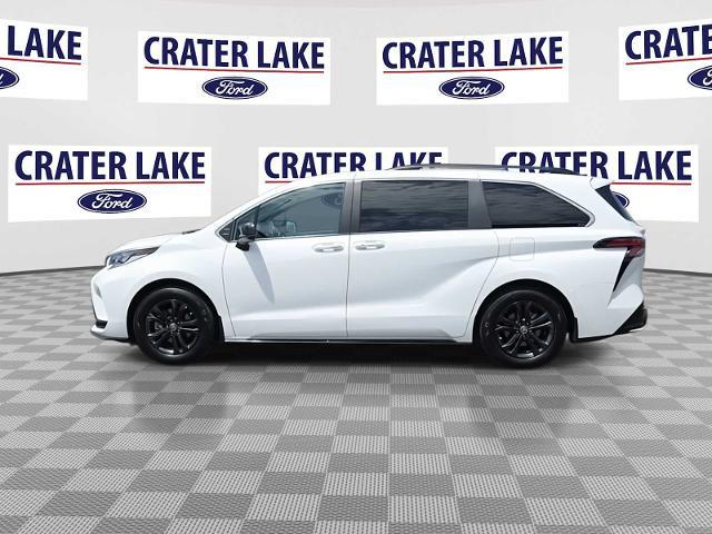 2024 Toyota Sienna XSE