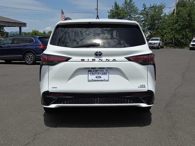 2024 Toyota Sienna XSE