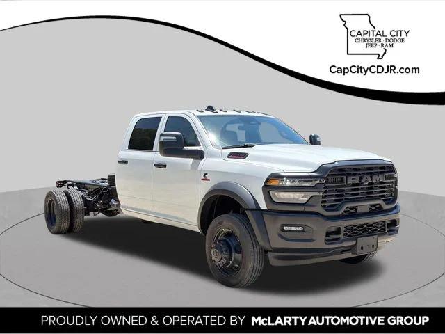 2026 RAM 5500 Chassis RAM 5500 TRADESMAN CHASSIS CREW CAB 4X4 84 CA