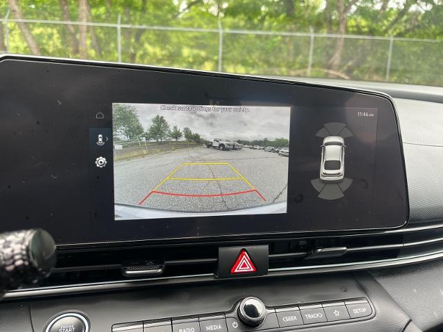 2024 Hyundai Elantra Base