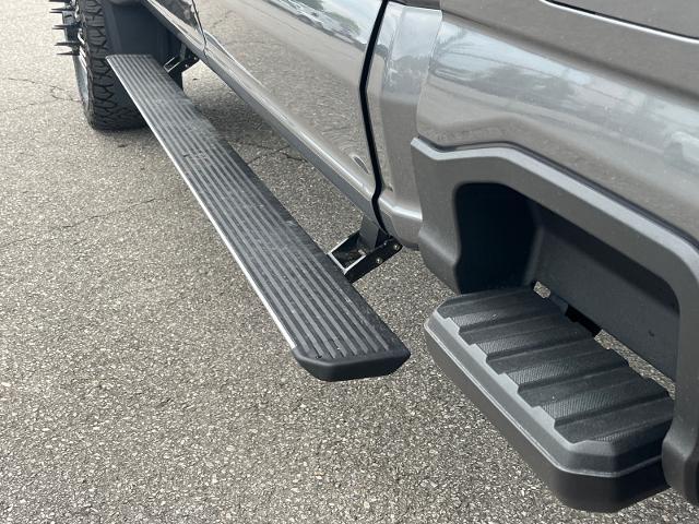 2025 Ford F-450 LARIAT