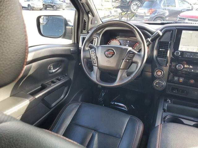 2020 Nissan Titan Crew Cab PRO-4X 4x4