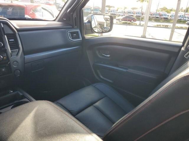 2020 Nissan Titan Crew Cab PRO-4X 4x4
