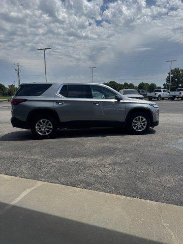 2023 Chevrolet Traverse AWD LS