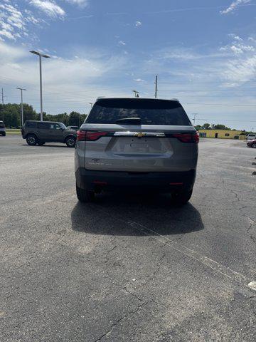 2023 Chevrolet Traverse AWD LS