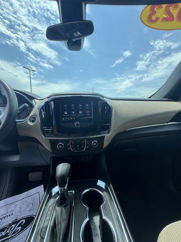 2023 Chevrolet Traverse AWD LS