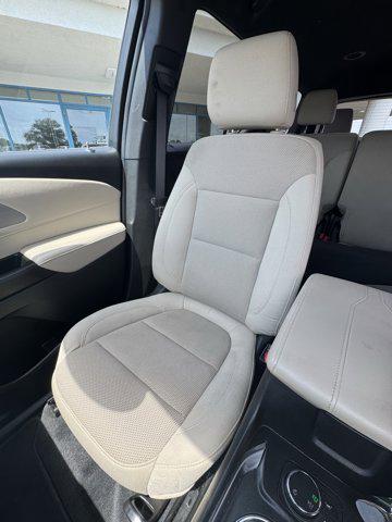 2023 Chevrolet Traverse AWD LS