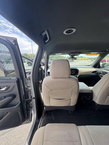2023 Chevrolet Traverse AWD LS
