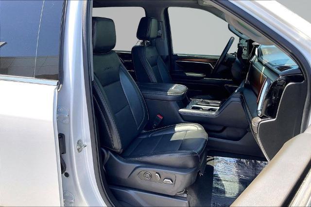2024 GMC Sierra 2500HD 4WD Crew Cab Standard Bed Denali