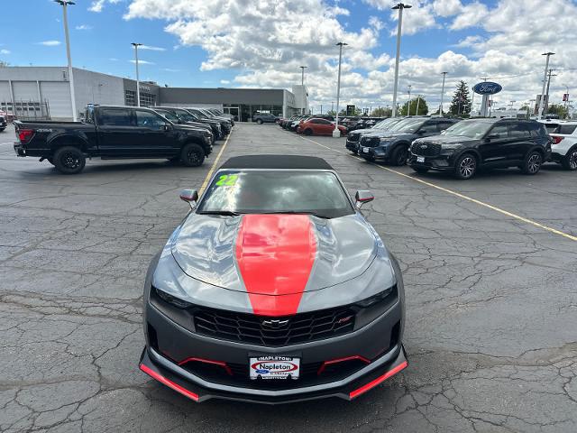 2022 Chevrolet Camaro RWD Convertible 2LT