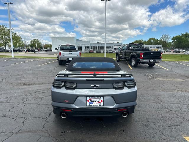 2022 Chevrolet Camaro RWD Convertible 2LT