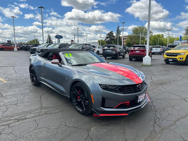 2022 Chevrolet Camaro RWD Convertible 2LT