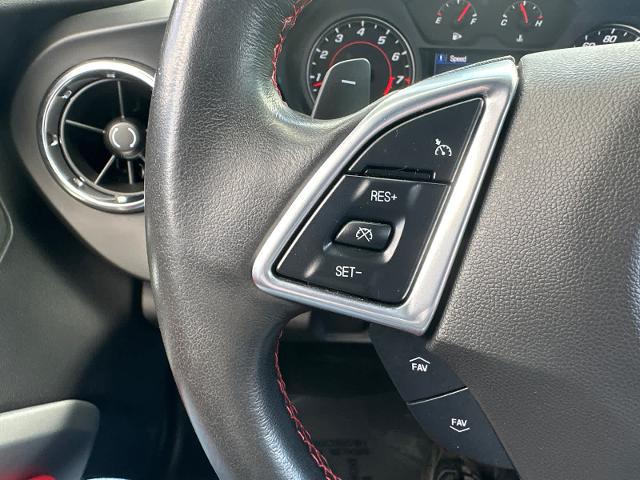 2022 Chevrolet Camaro RWD Convertible 2LT