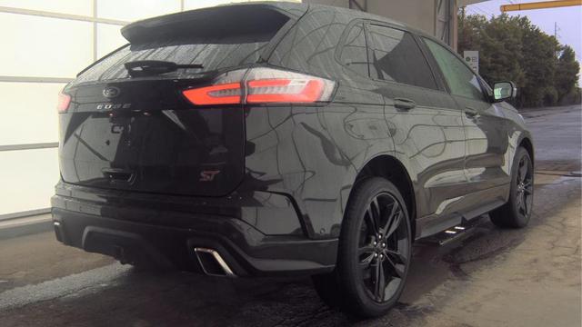 2024 Ford Edge ST