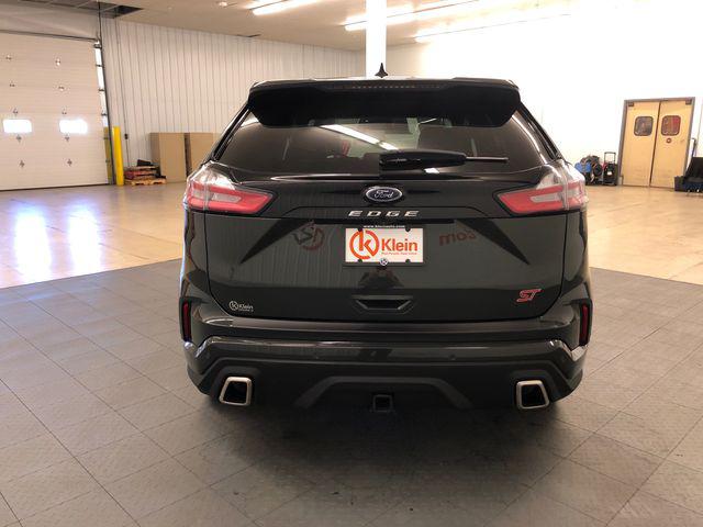 2024 Ford Edge ST