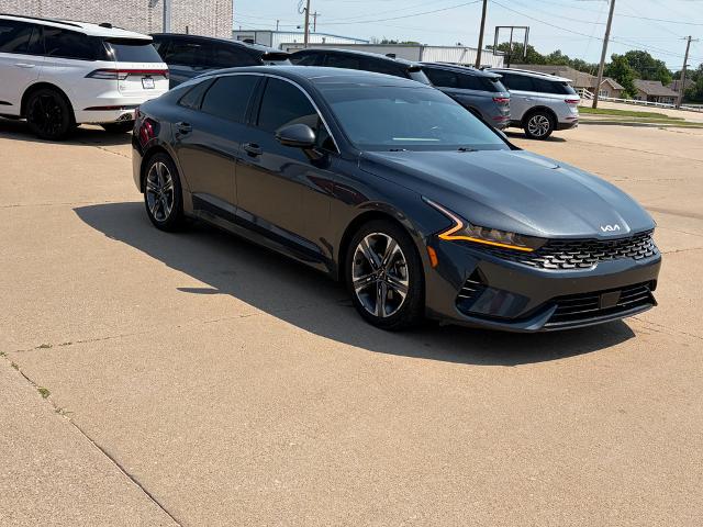 2022 Kia K5 EX