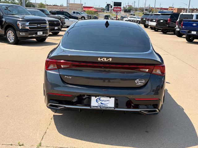2022 Kia K5 EX
