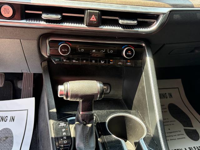 2022 Kia K5 EX