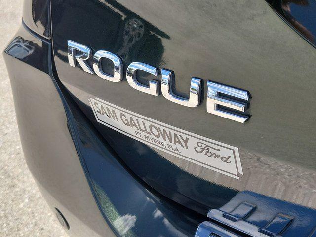 2020 Nissan Rogue SV FWD